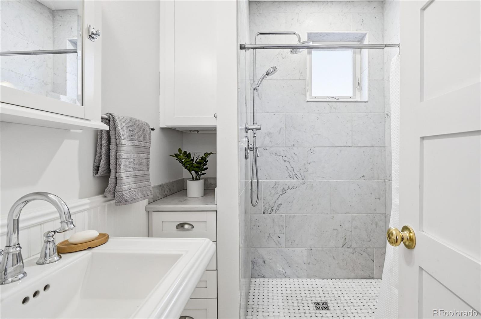 535 S Washington Street