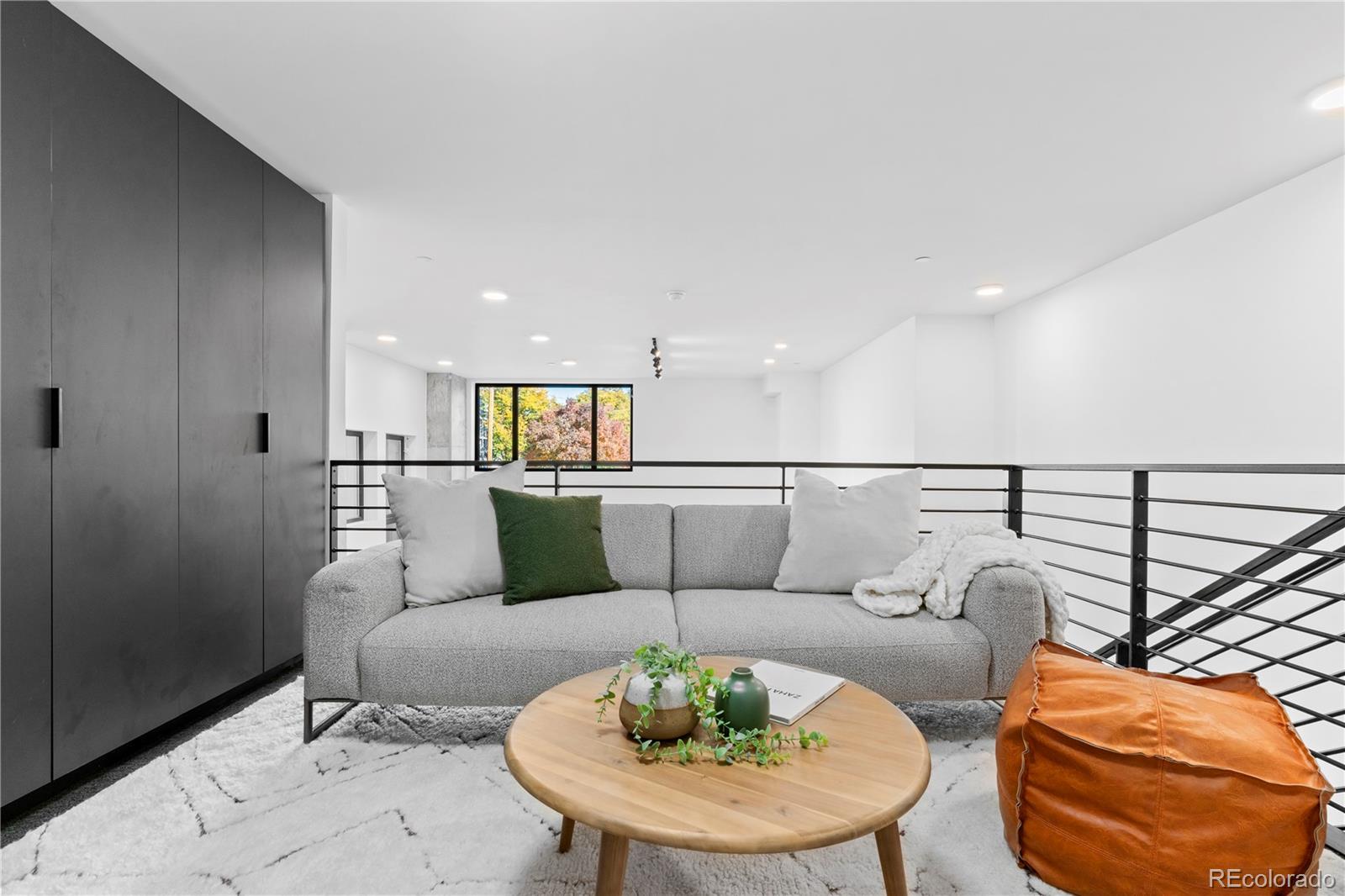 1601 Park Avenue Unit: 116