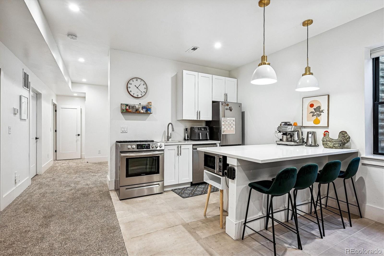 2645 W 39th Avenue