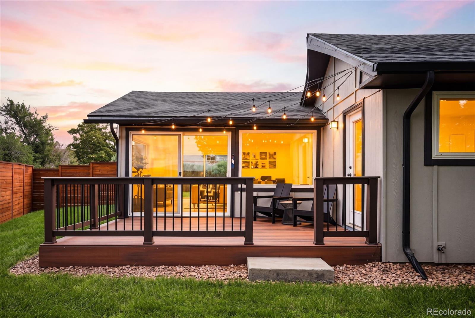 6095 W 49th Place