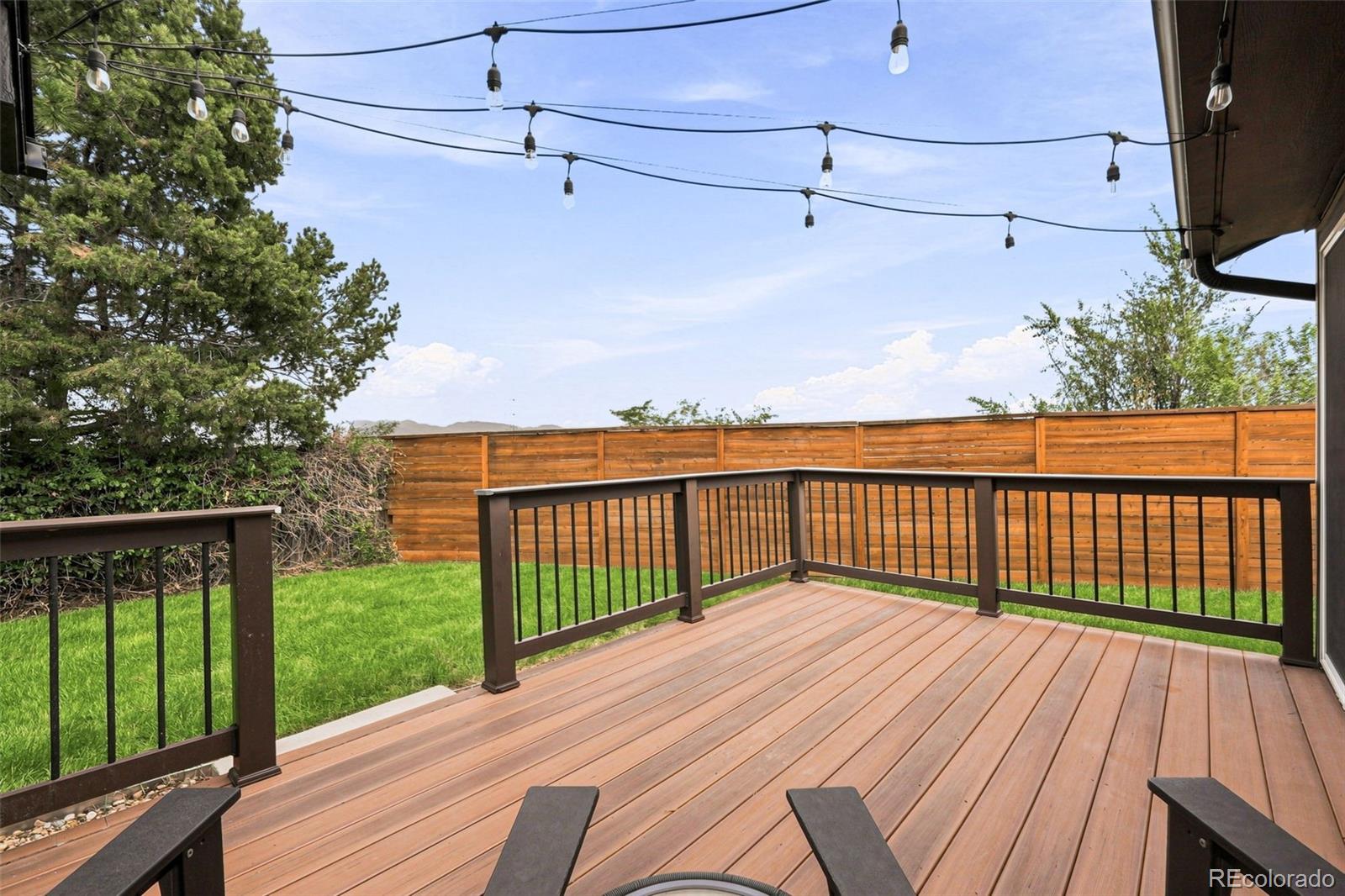 6095 W 49th Place