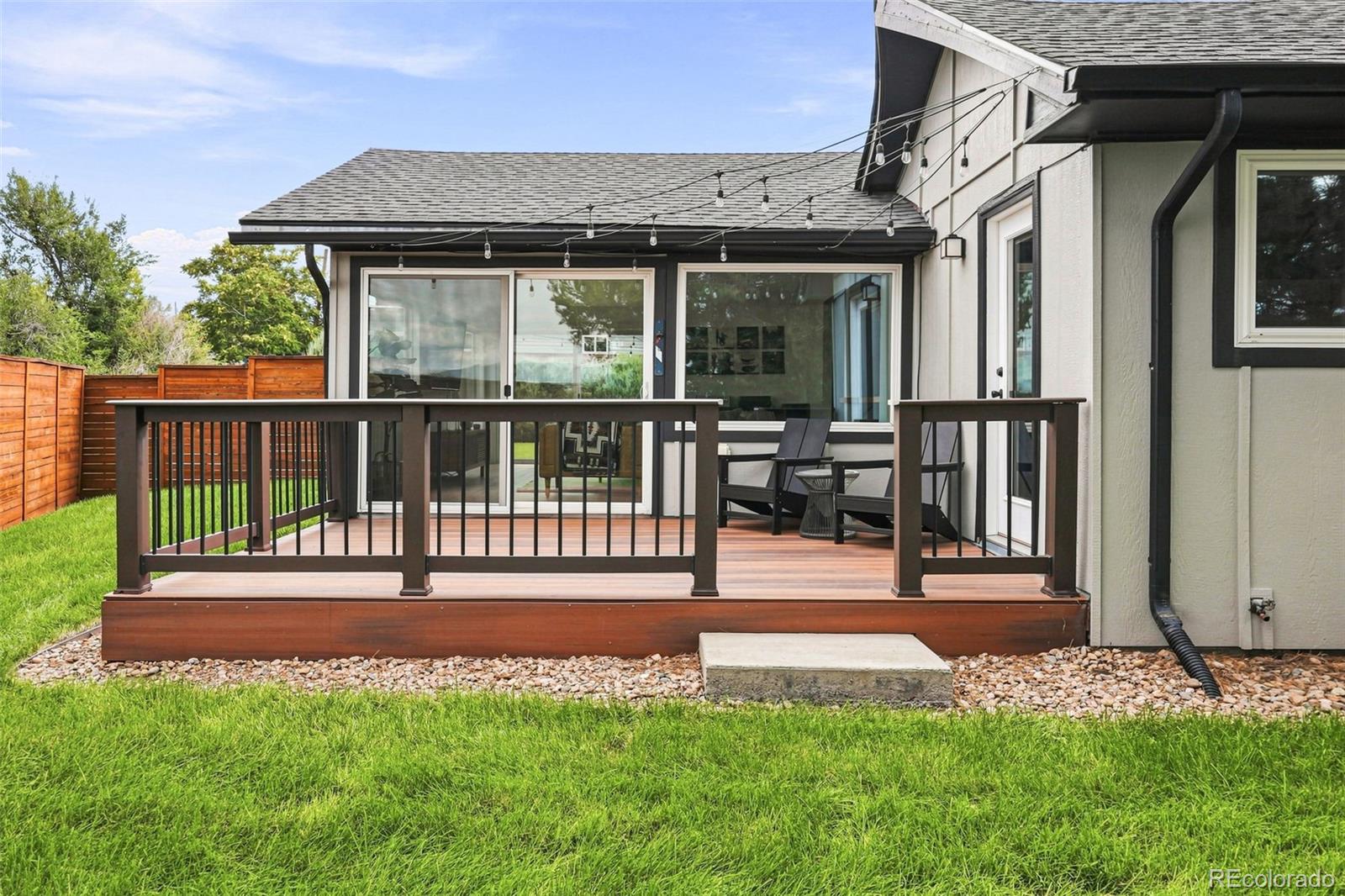 6095 W 49th Place