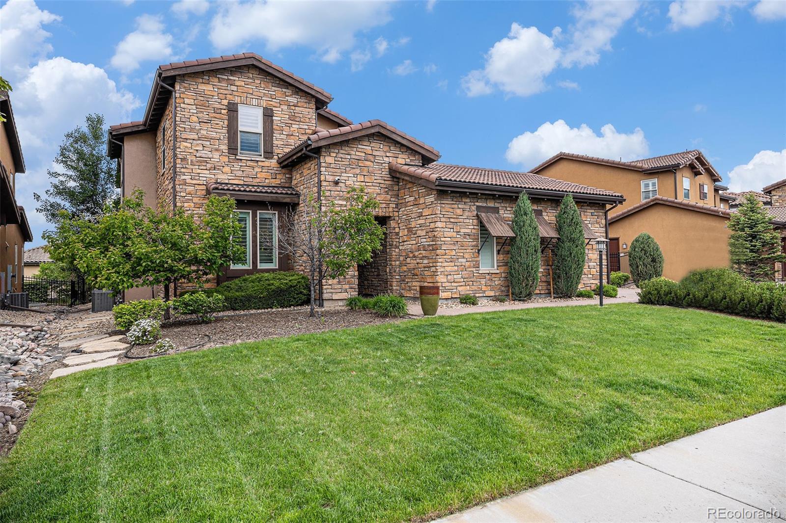 9487 Winding Hill Way