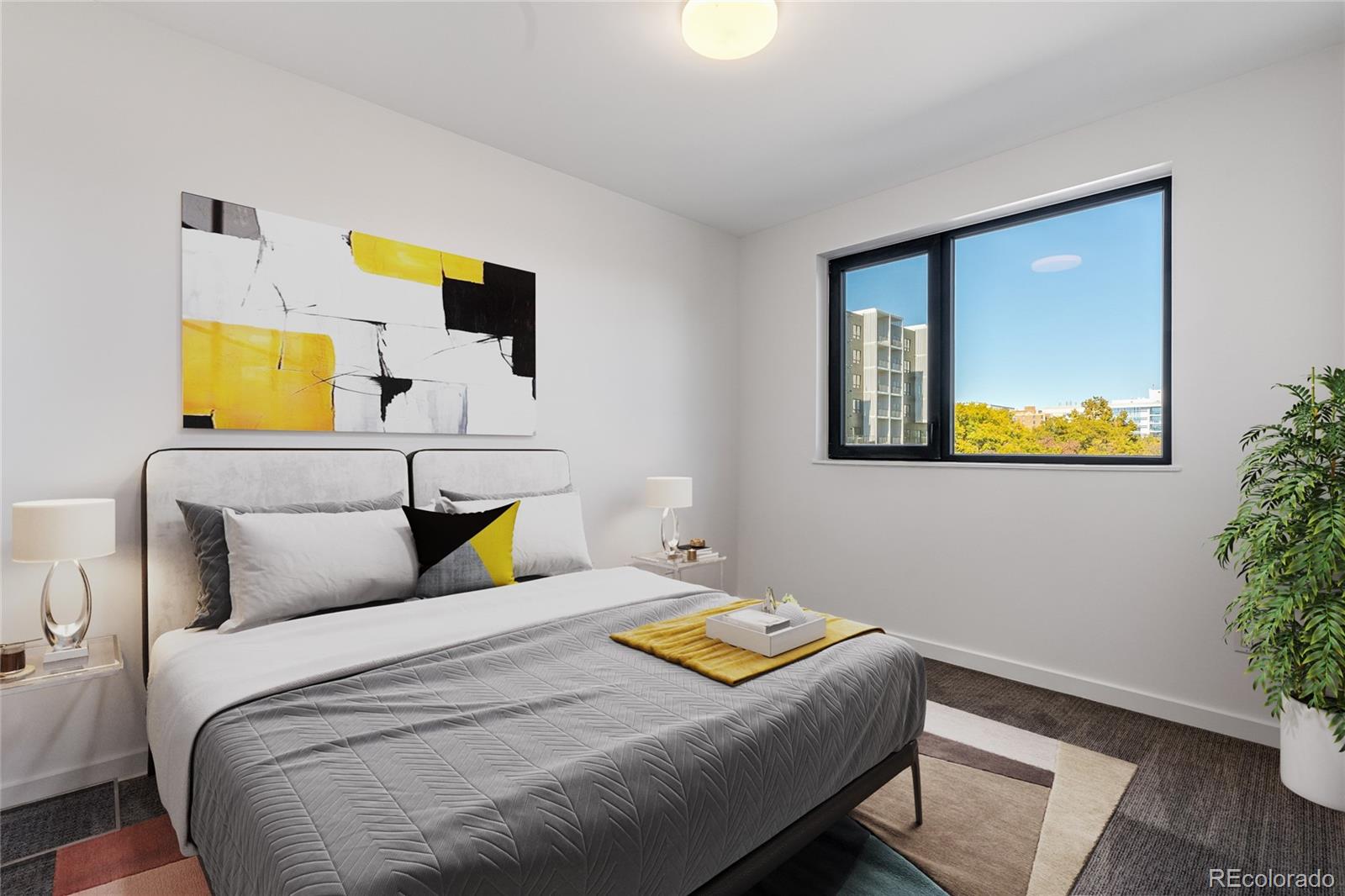 1601 Park Avenue Unit: 207