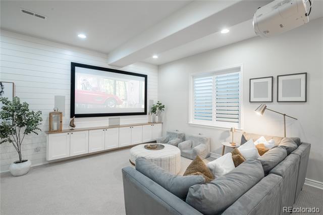 802 Braesheather Place