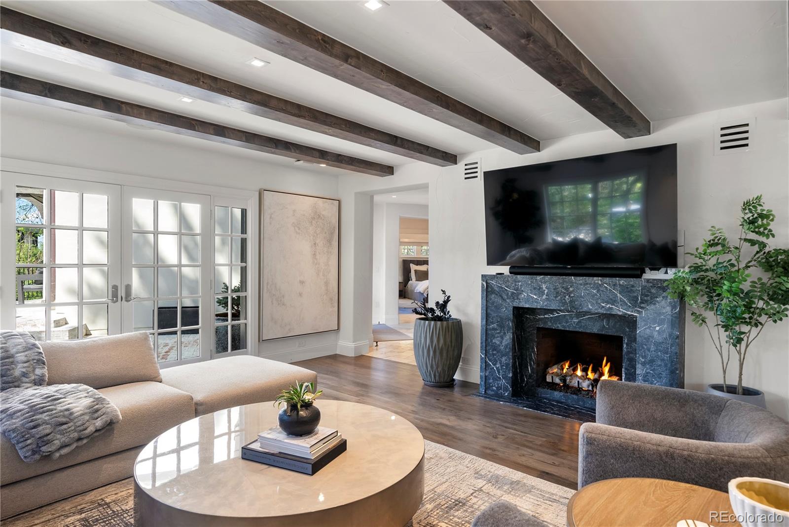 1991 E Alameda Avenue Unit: 14