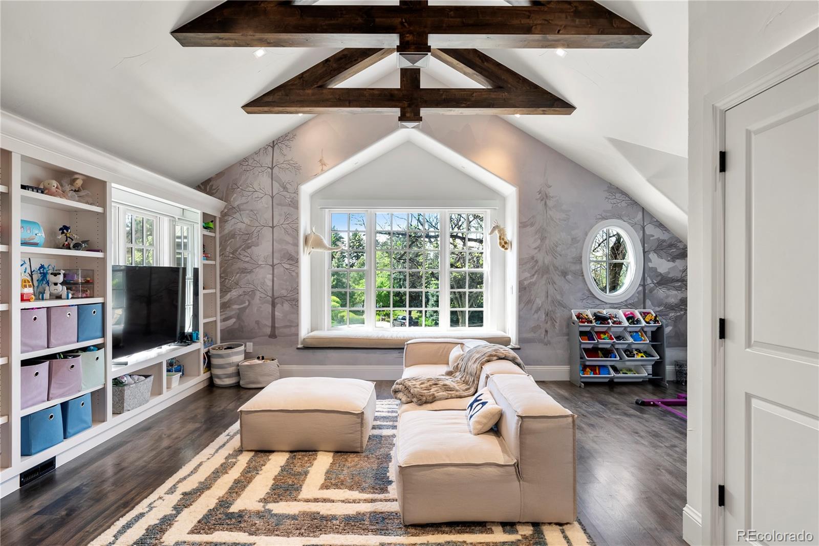 1991 E Alameda Avenue Unit: 14