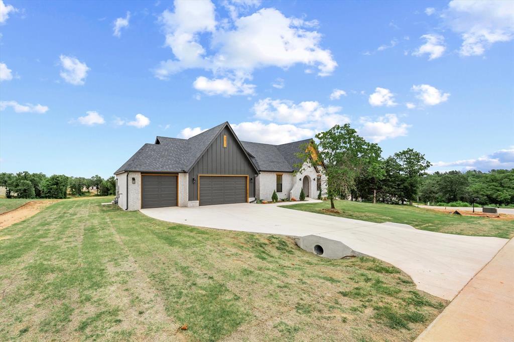 3048 Deer Run Trail