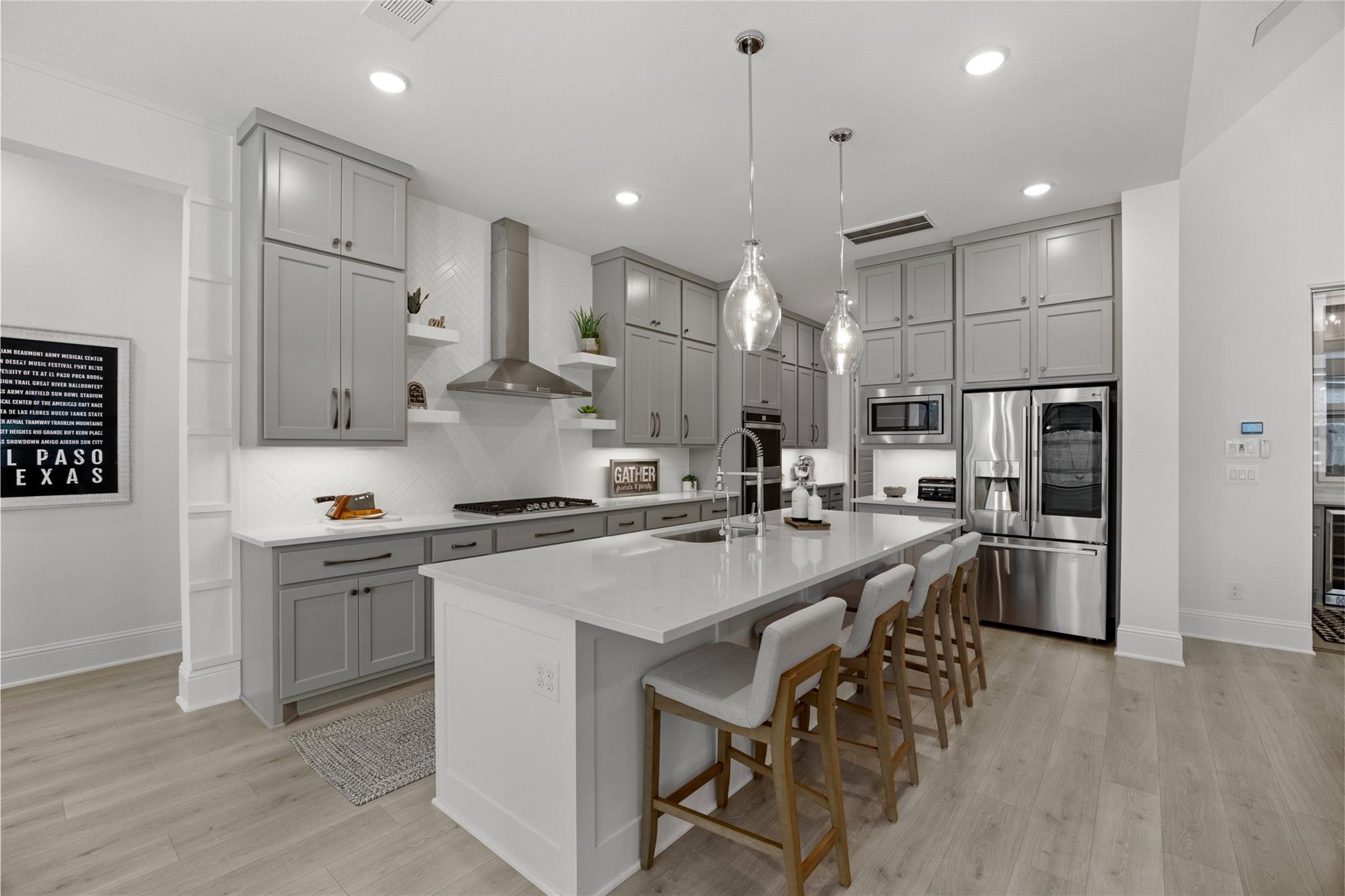 4810 Creekbend Drive