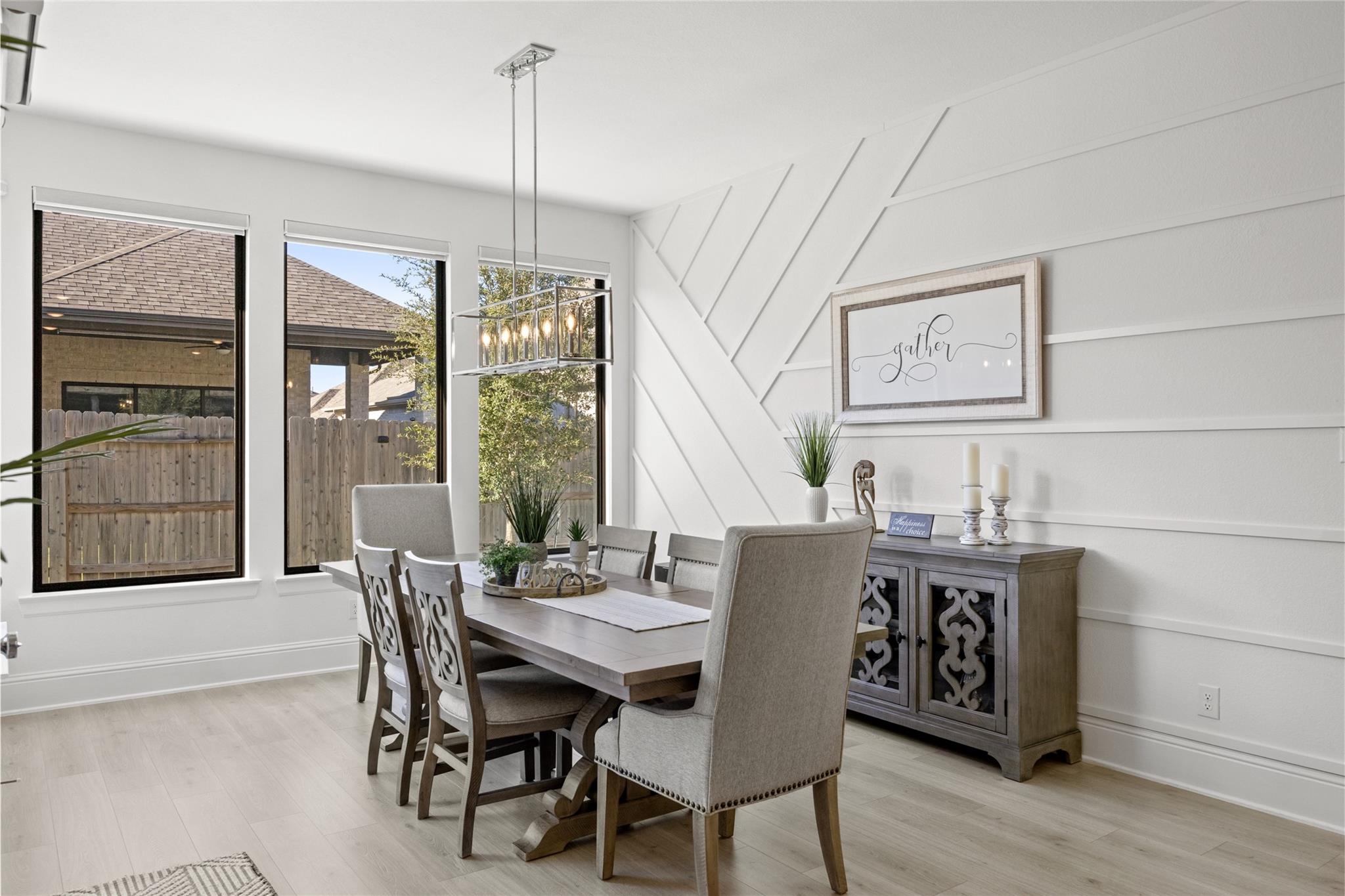 4810 Creekbend Drive