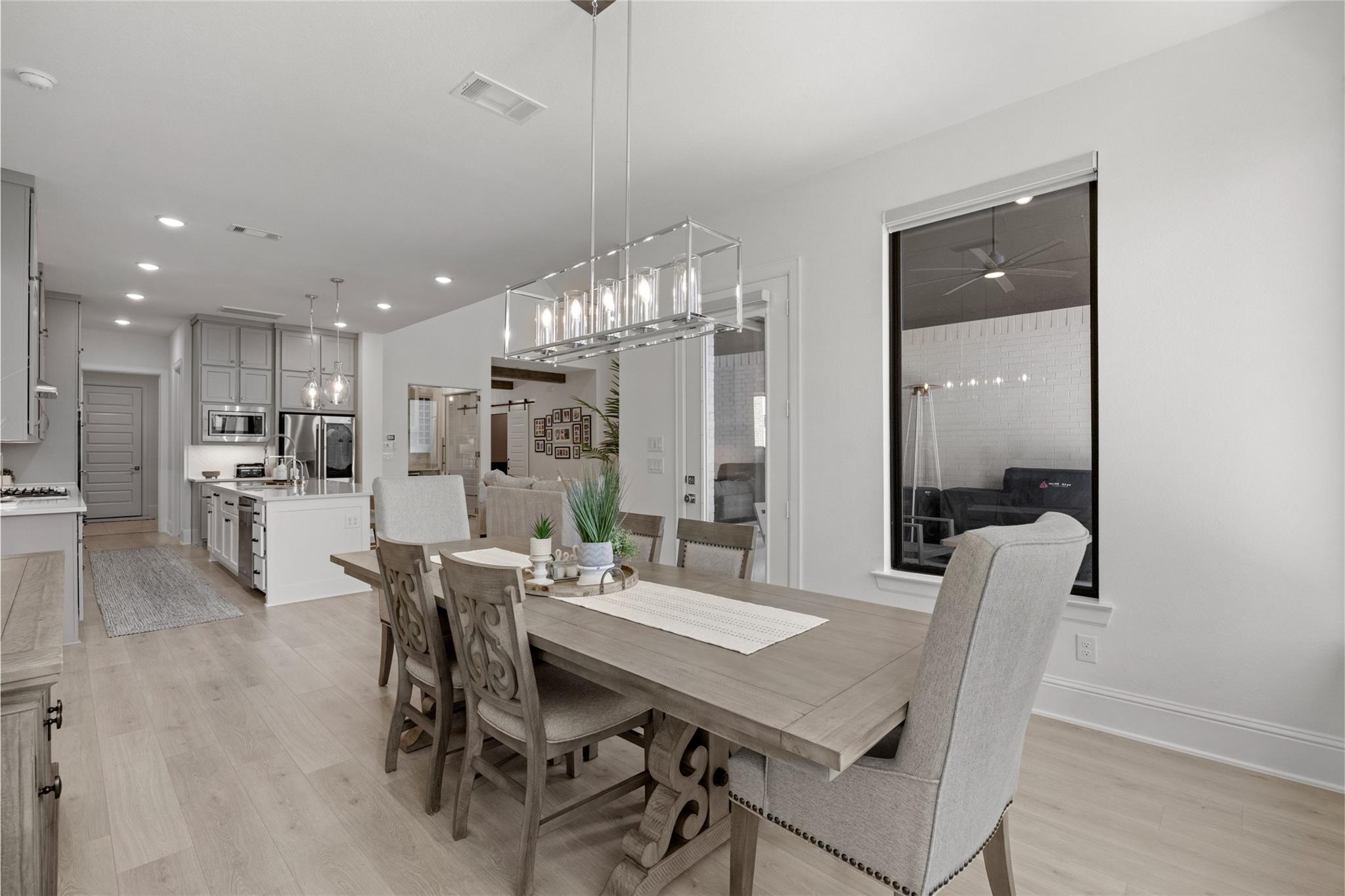 4810 Creekbend Drive