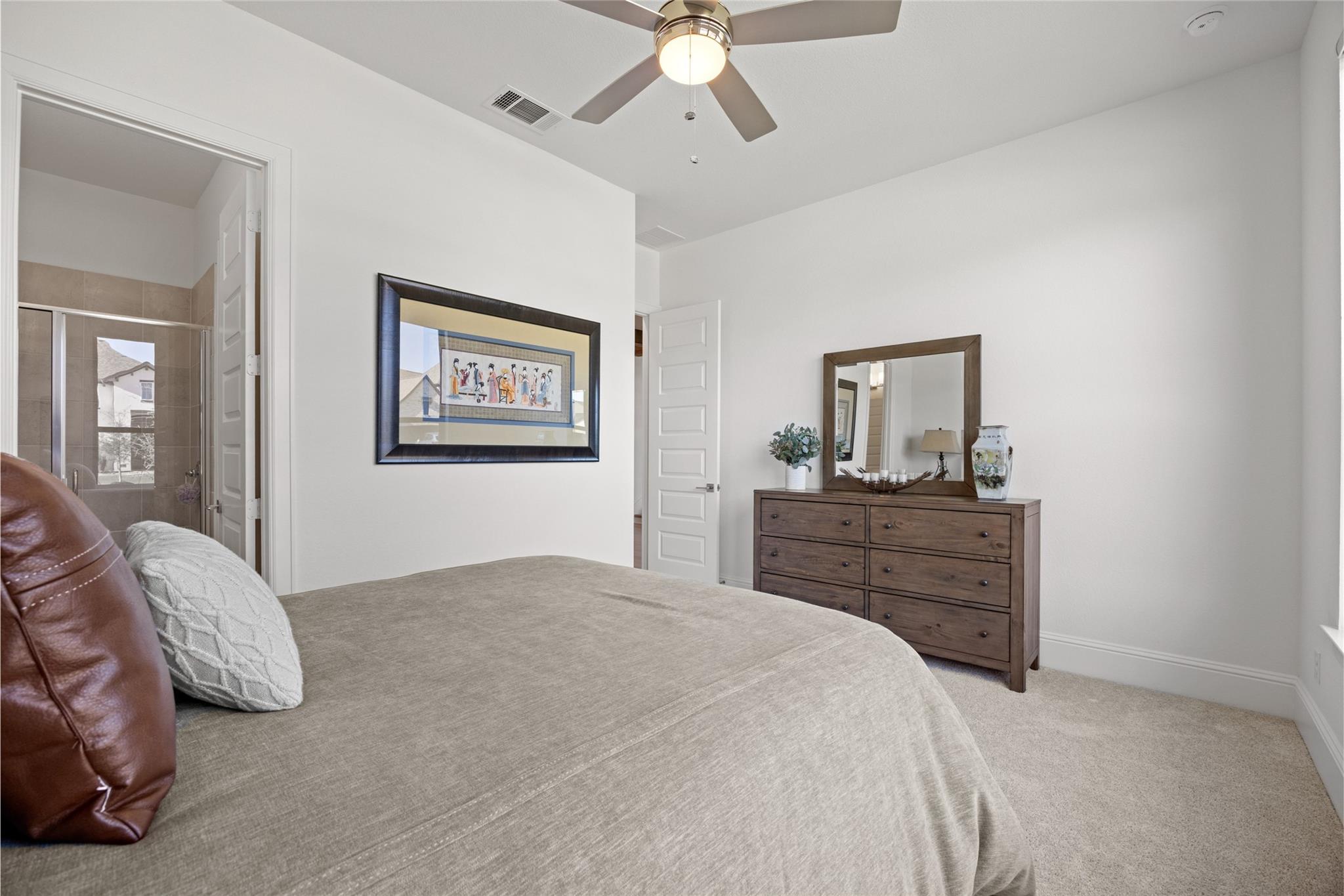 4810 Creekbend Drive