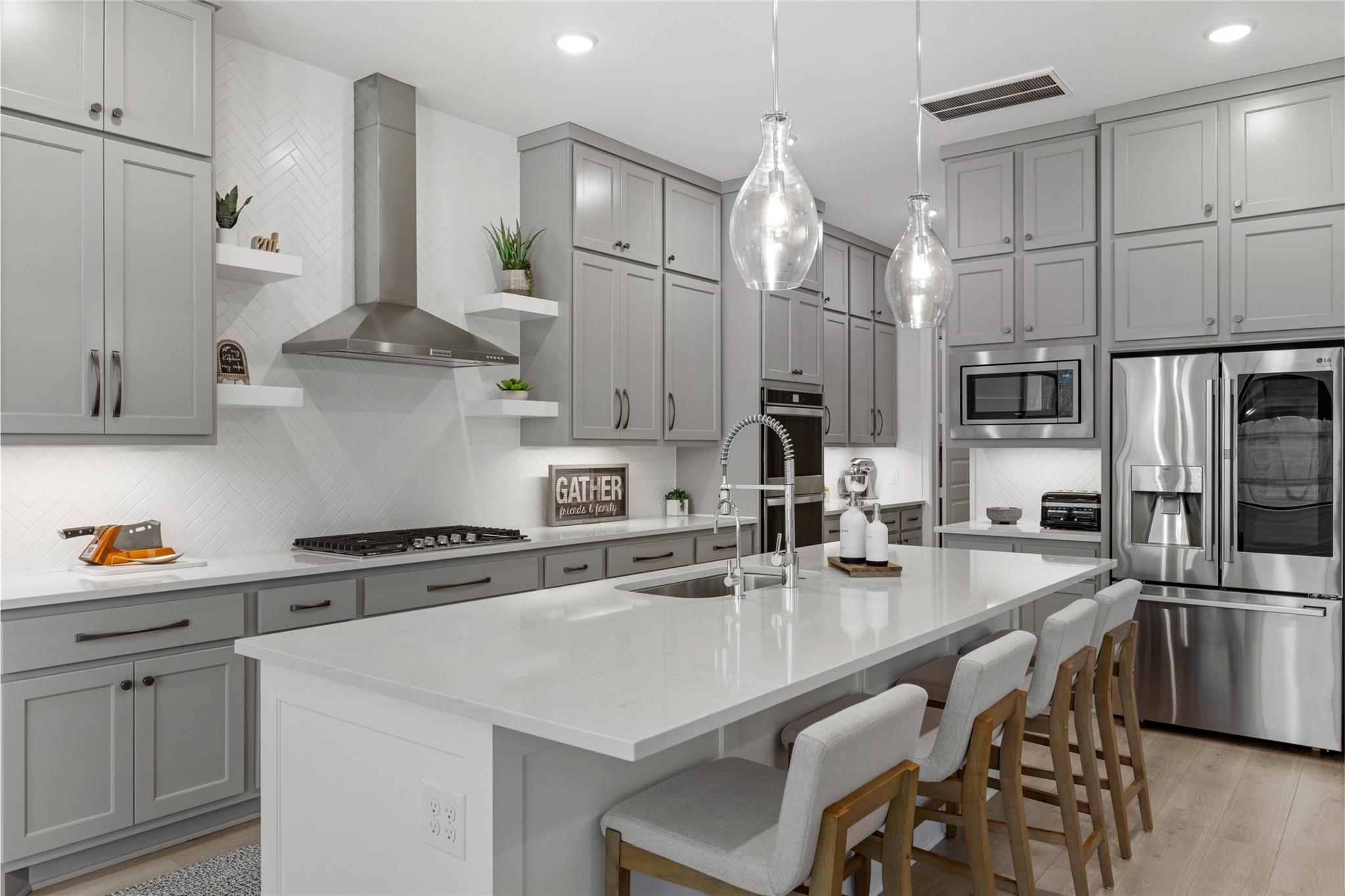 4810 Creekbend Drive