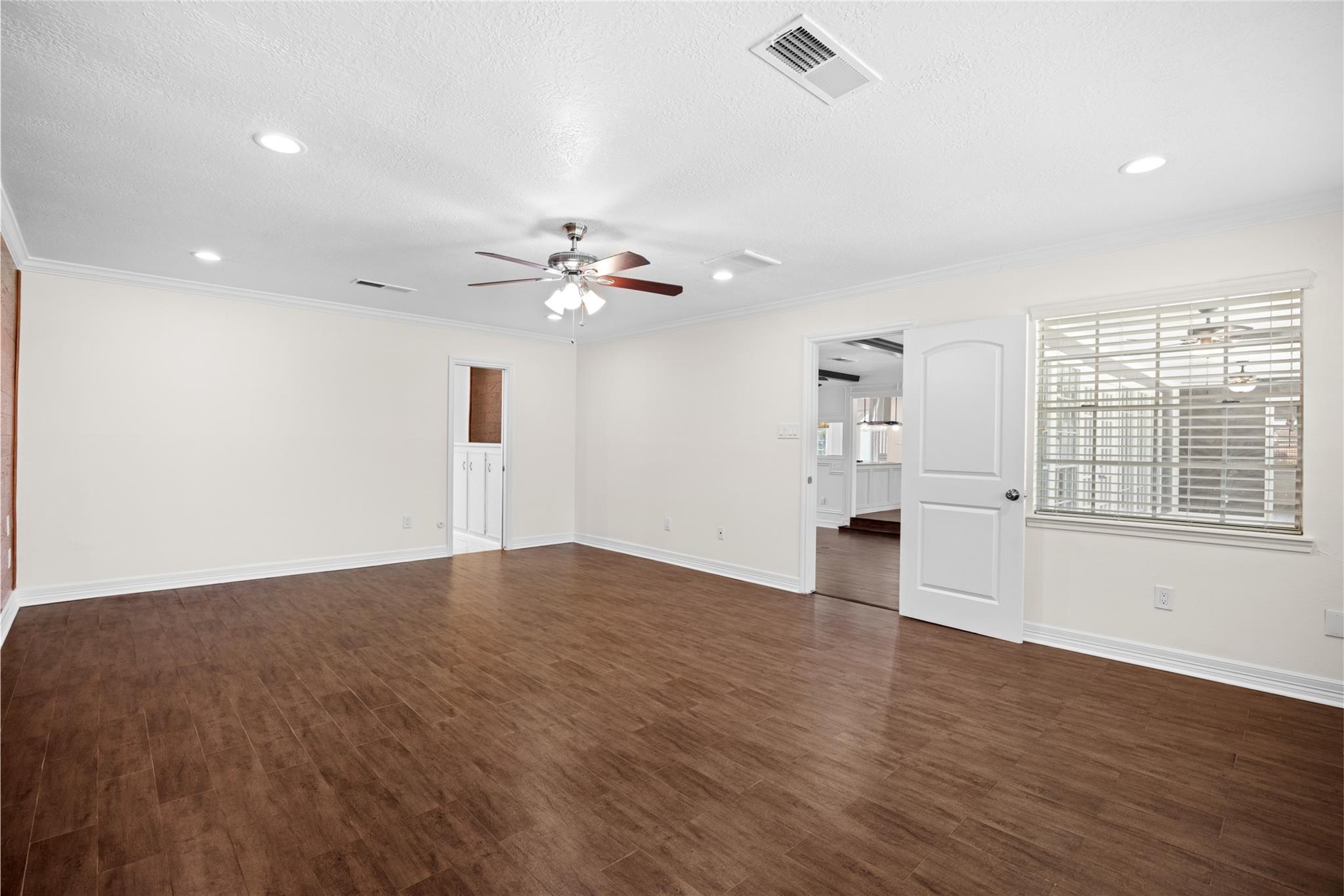 12722 Cypress Pass Loop W