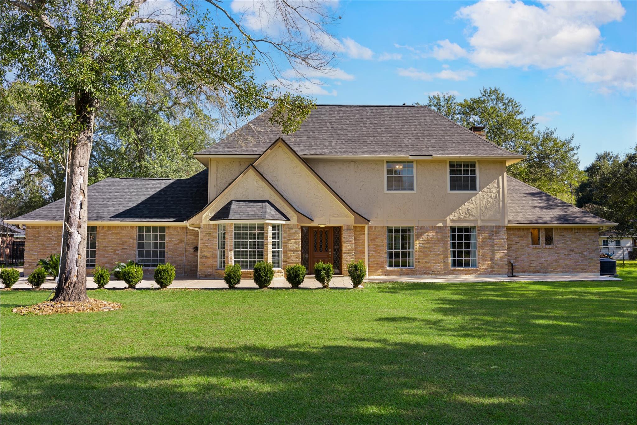 12722 Cypress Pass Loop W