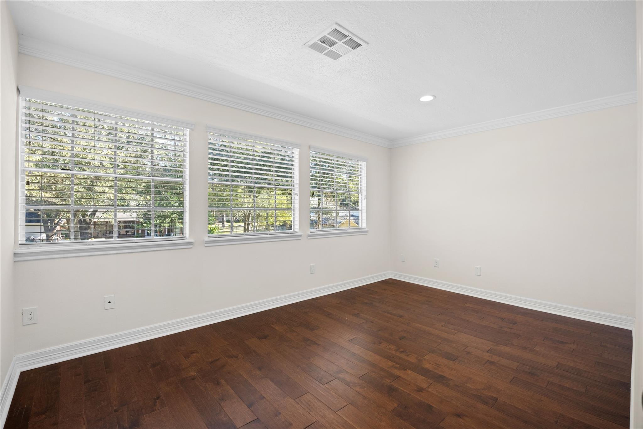 12722 Cypress Pass Loop W