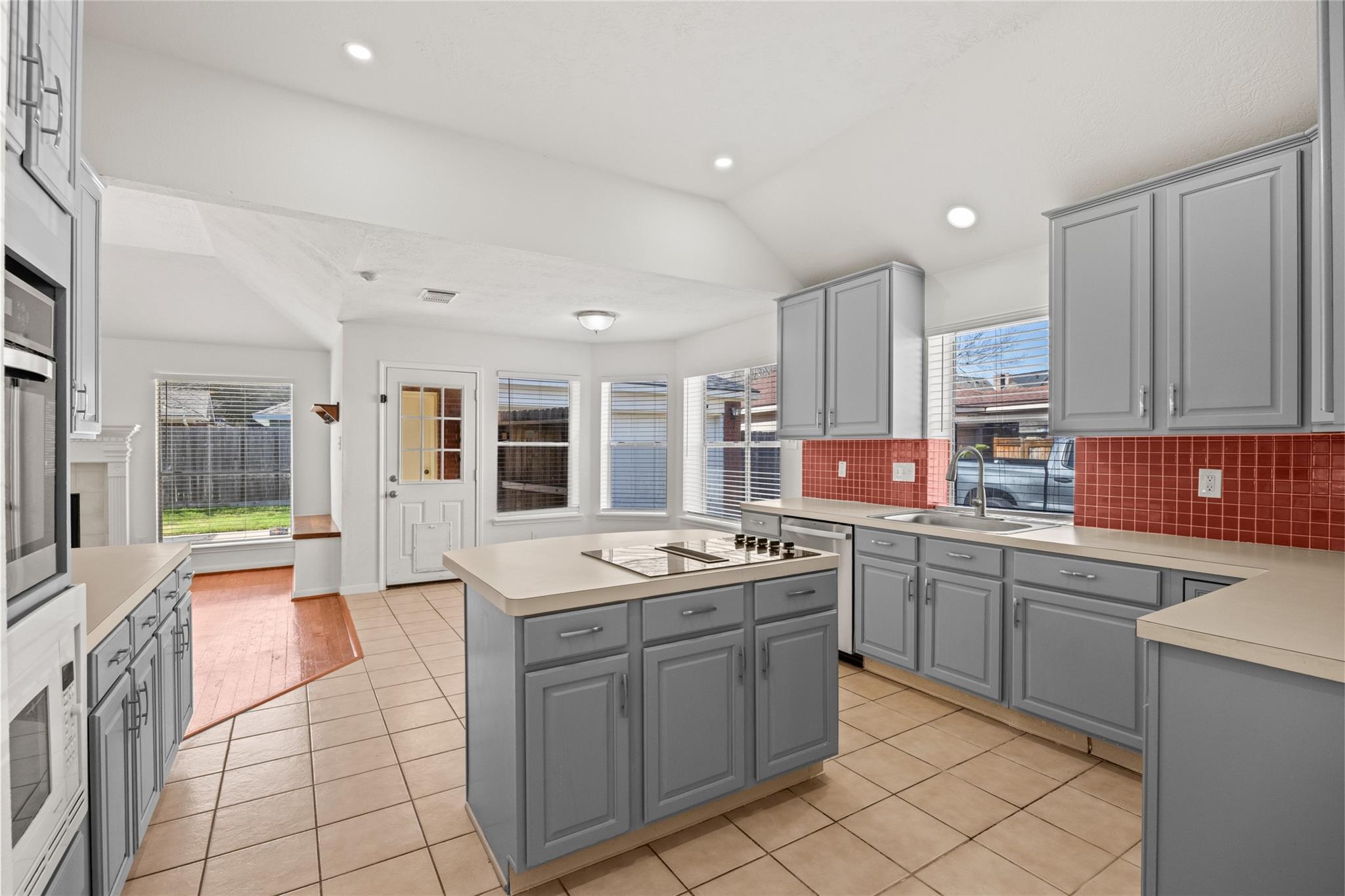 6314 Castle Lane Drive