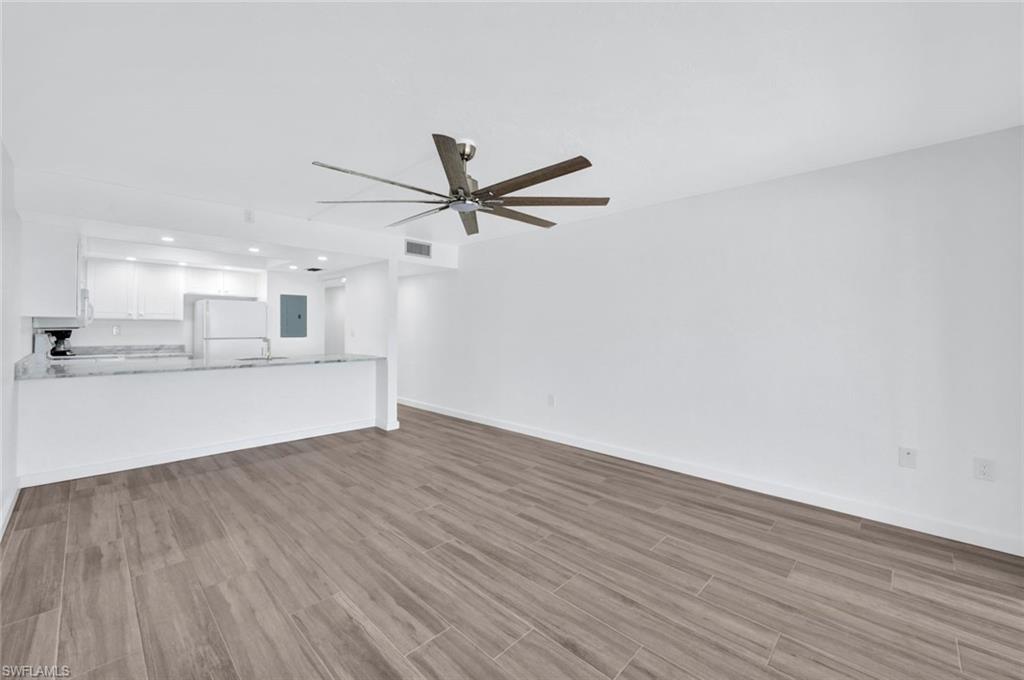25820 Hickory BLVD # 405