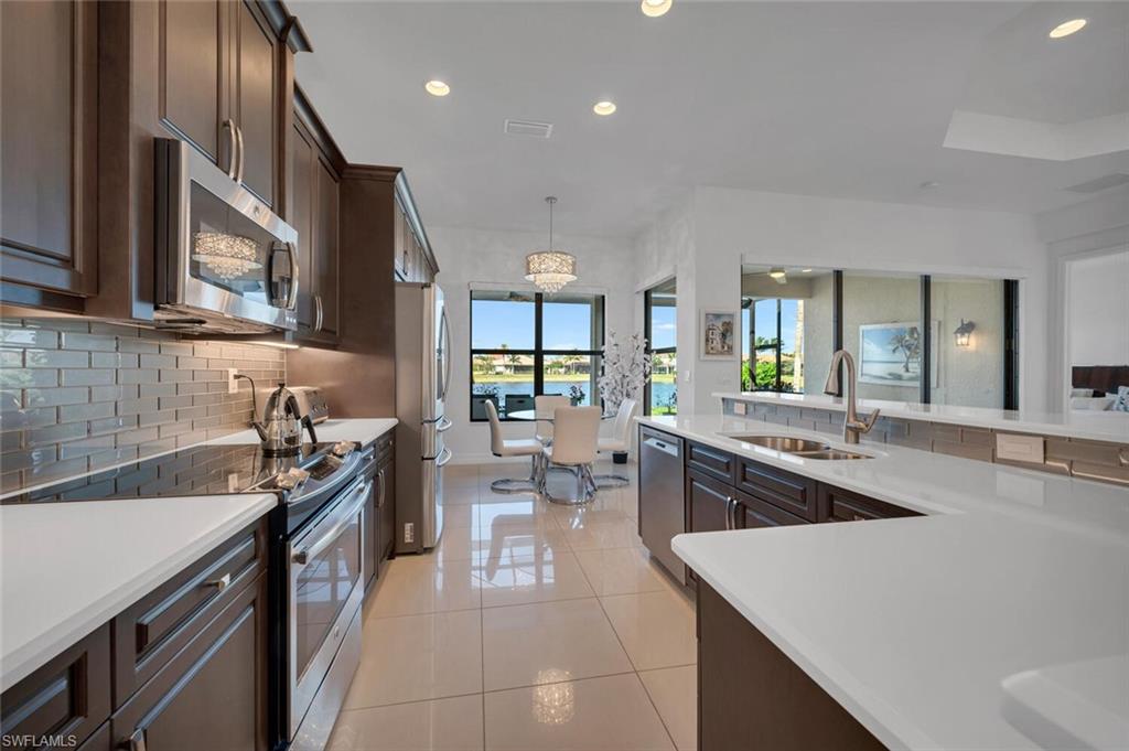 2809 Cinnamon Bay CIR