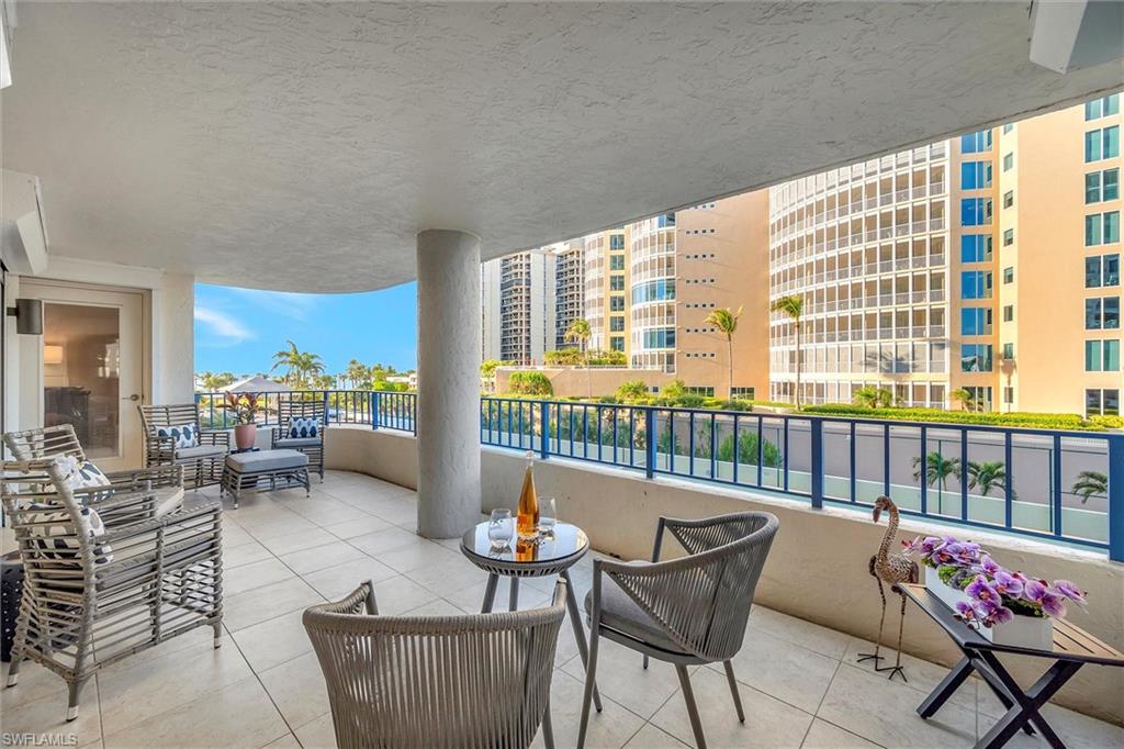 4451 Gulf Shore BLVD N # 406