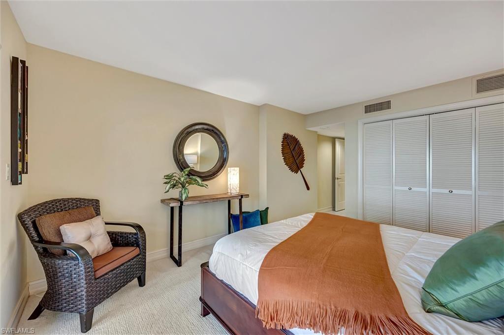 4451 Gulf Shore BLVD N # 406