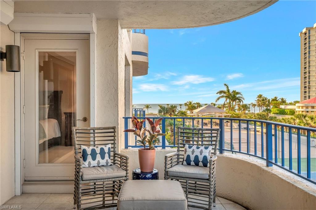 4451 Gulf Shore BLVD N # 406