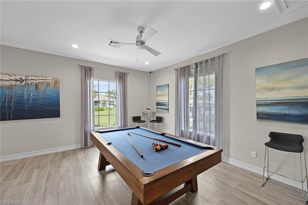 382 Deauville LOOP