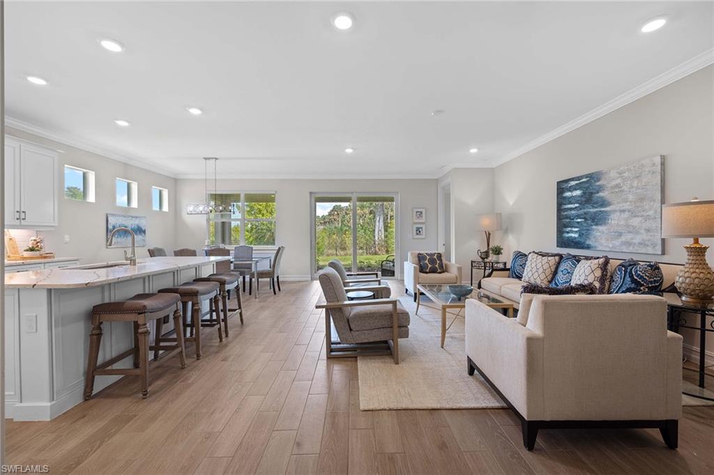 382 Deauville LOOP