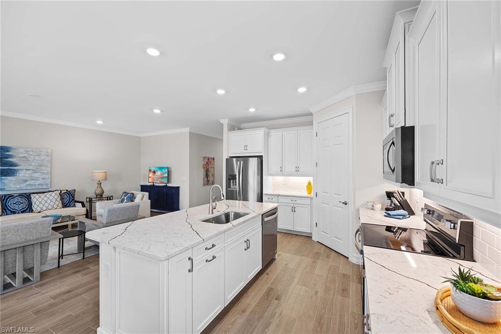 382 Deauville LOOP