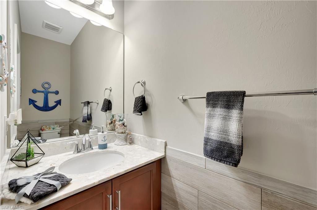 1443 Santiago CIR # 2202