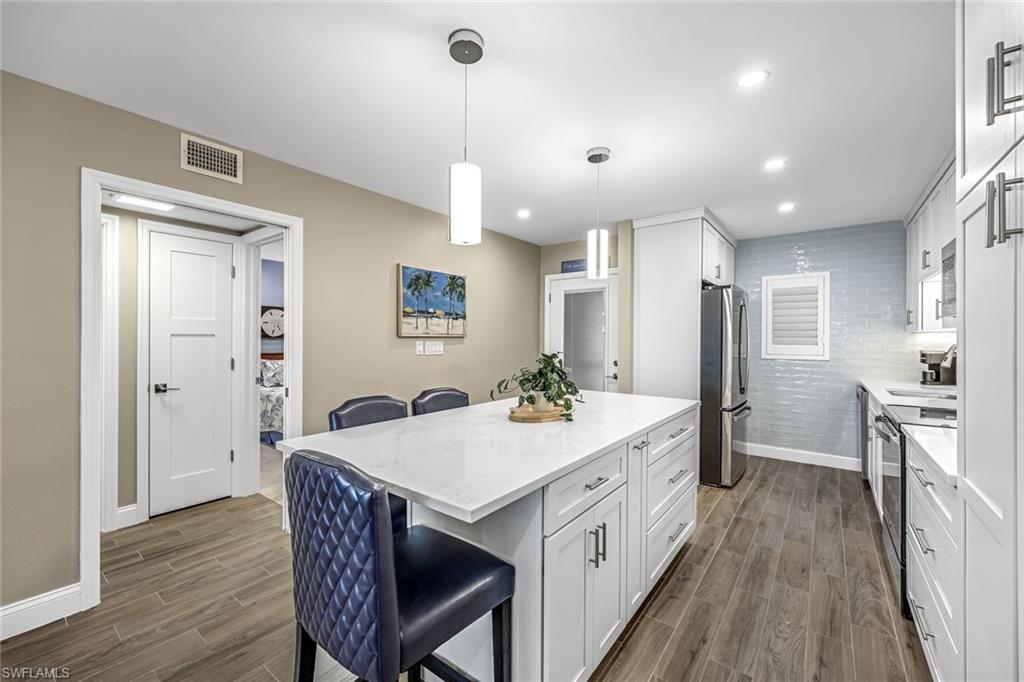 232 Banyan BLVD # 232