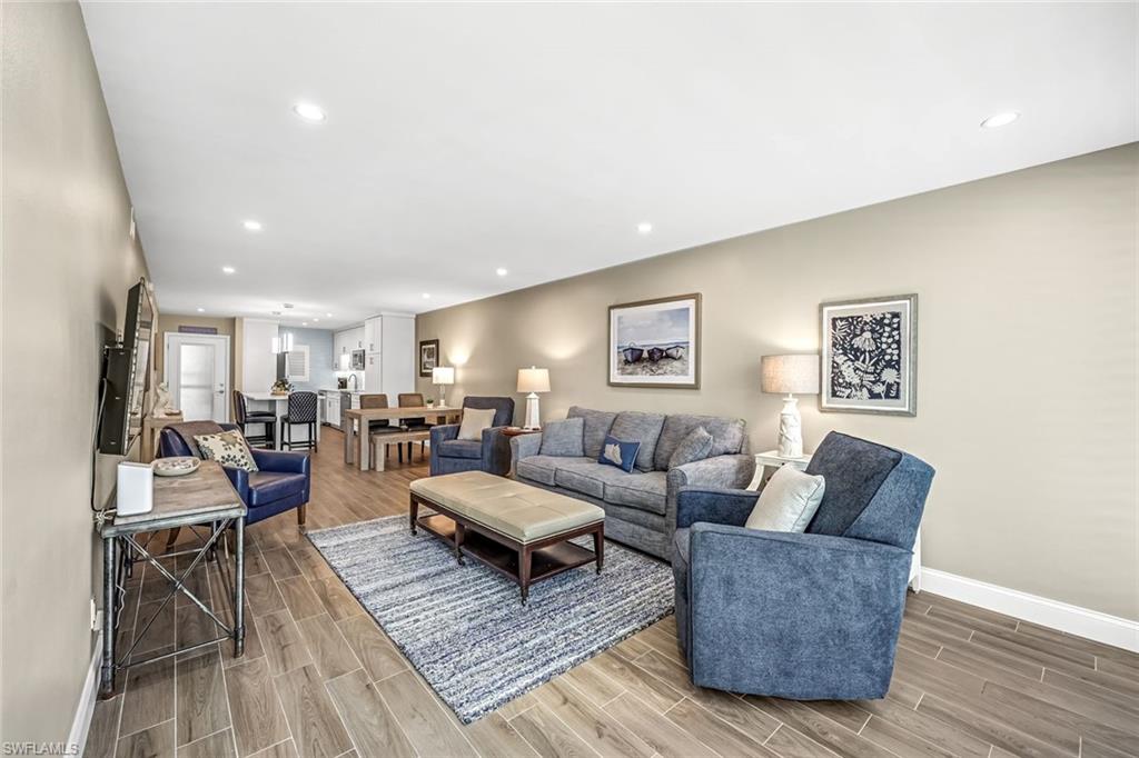 232 Banyan BLVD # 232