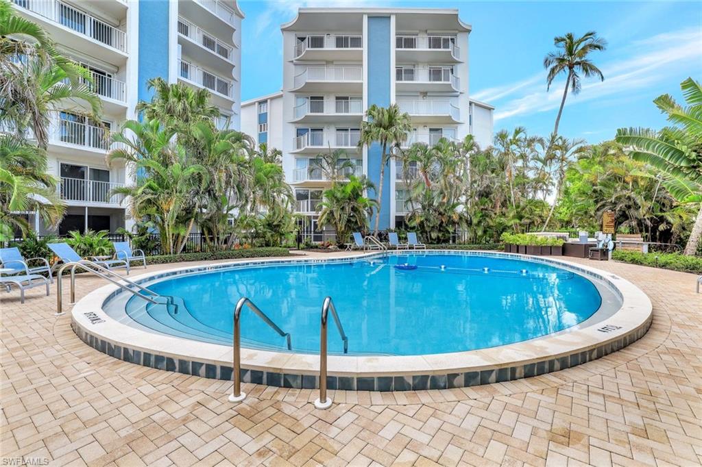 1300 Gulf Shore BLVD N # 410