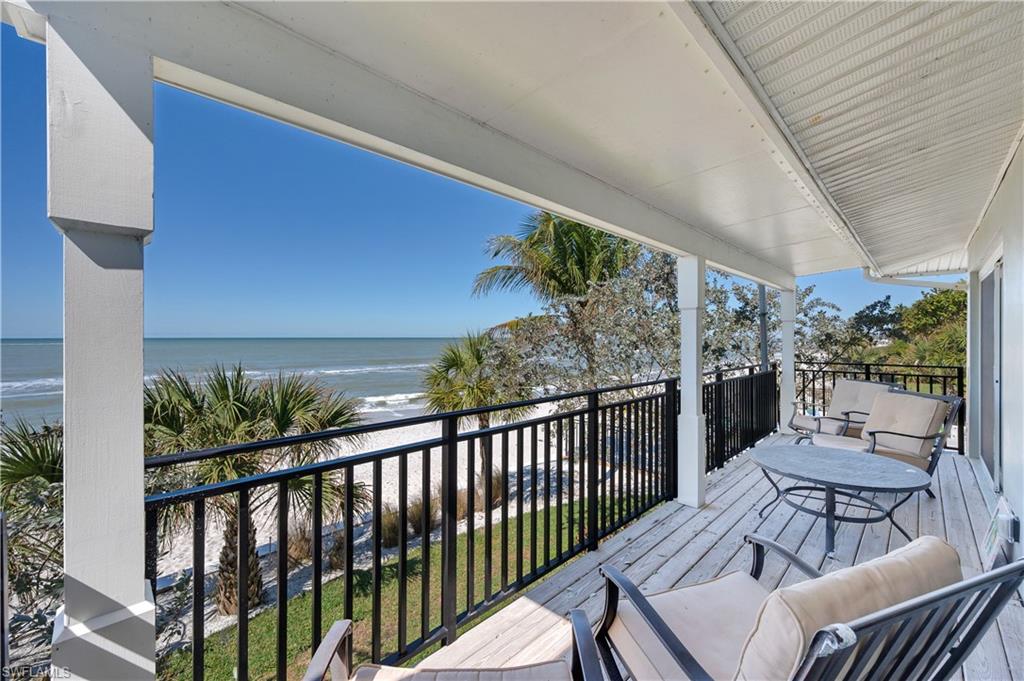 1065 Gulf Shore BLVD N # 201