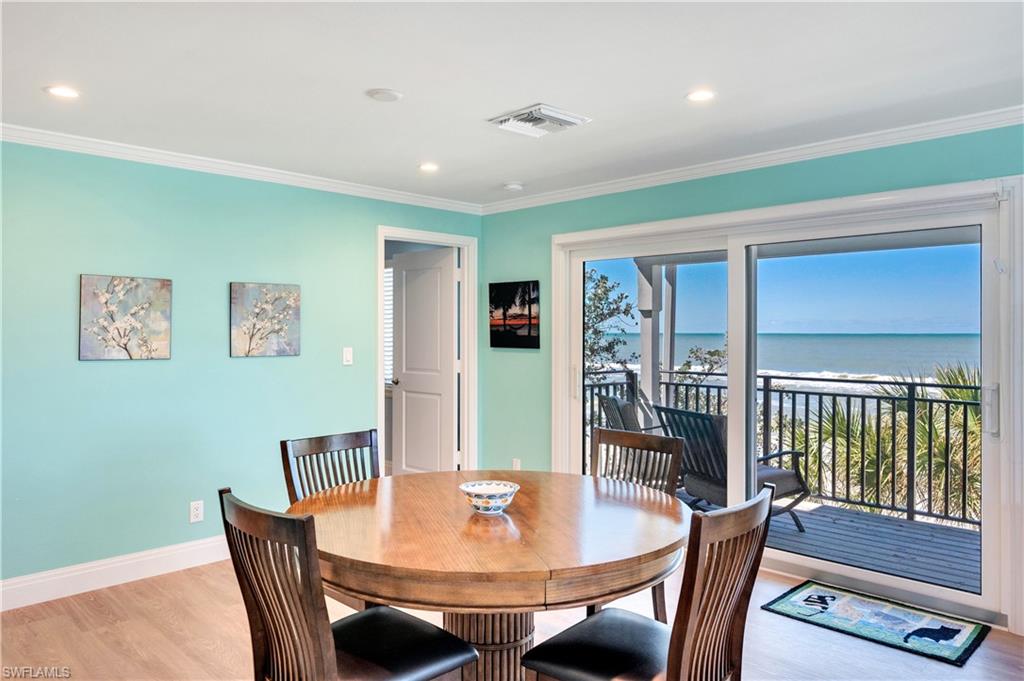 1065 Gulf Shore BLVD N # 201