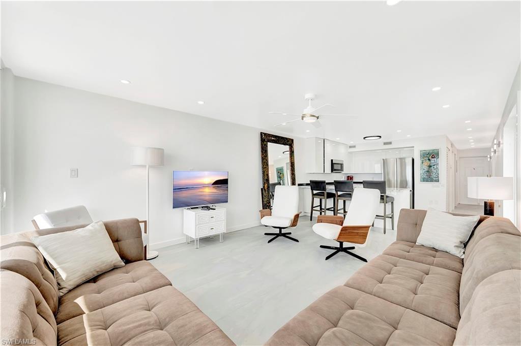 25850 Hickory BLVD # 109
