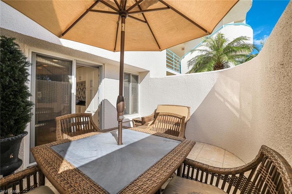 355 Park Shore DR # 114 Unit: 1-114