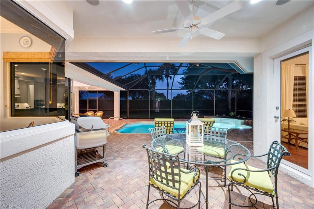 4884 Rustic Oaks CIR