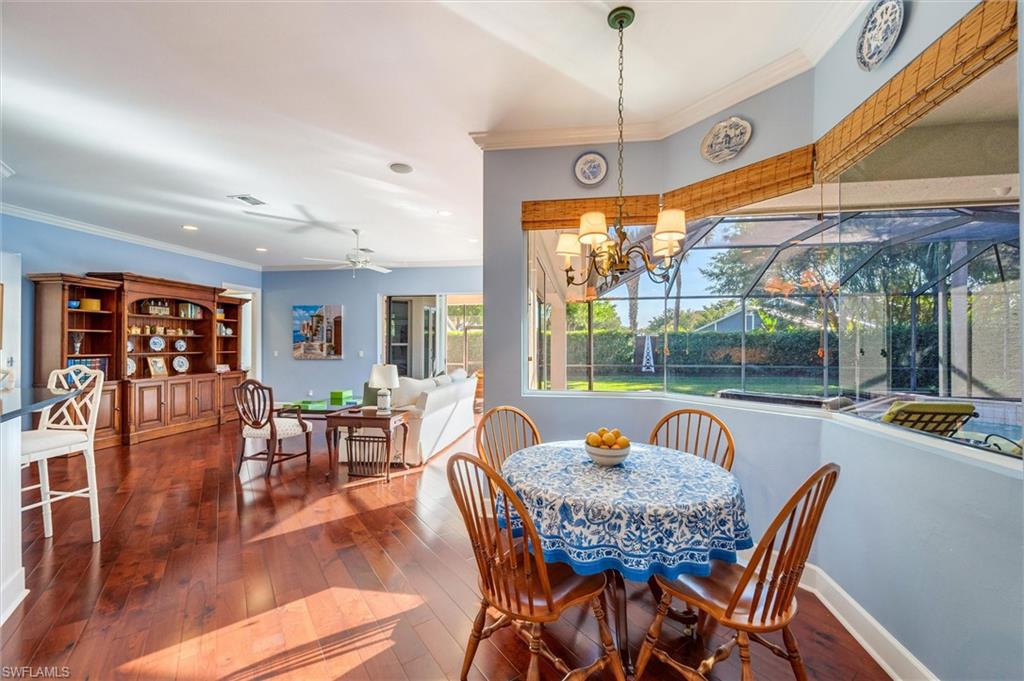 4884 Rustic Oaks CIR