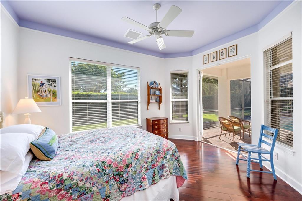 4884 Rustic Oaks CIR