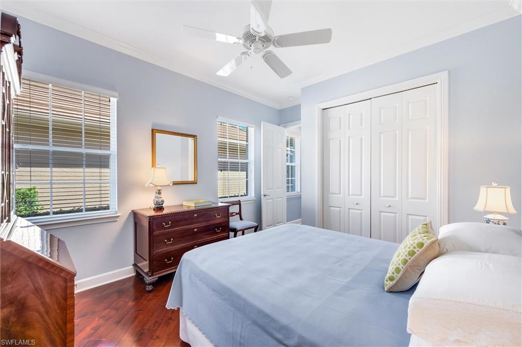 4884 Rustic Oaks CIR