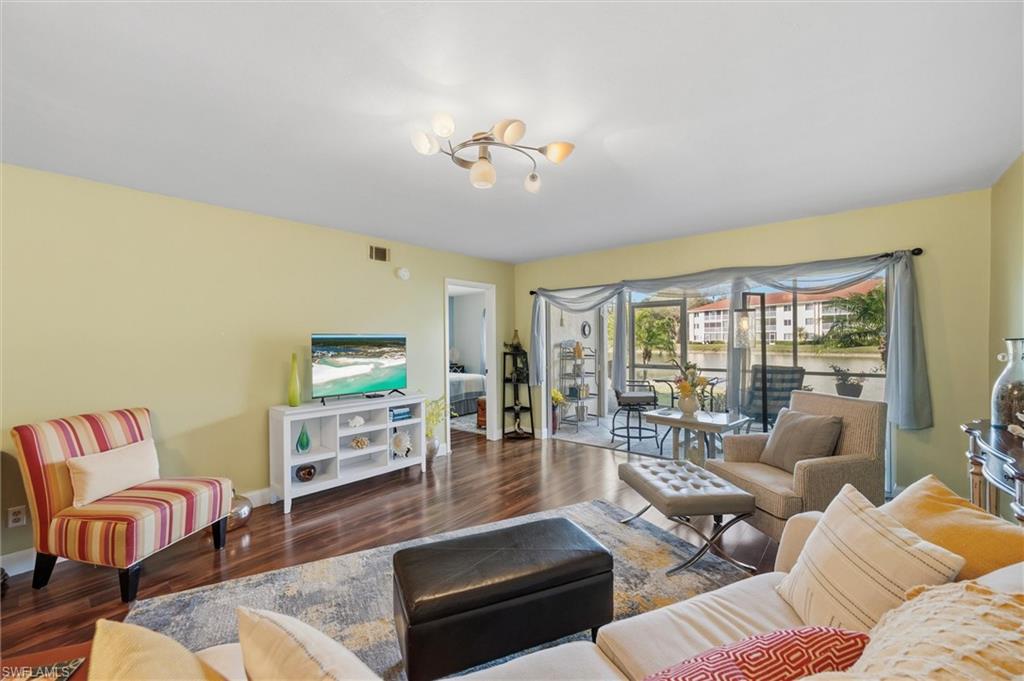 5875 Cobblestone LN # D105