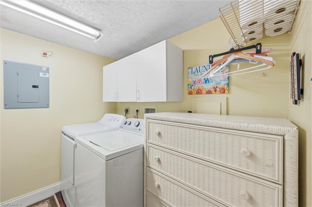 5875 Cobblestone LN # D105