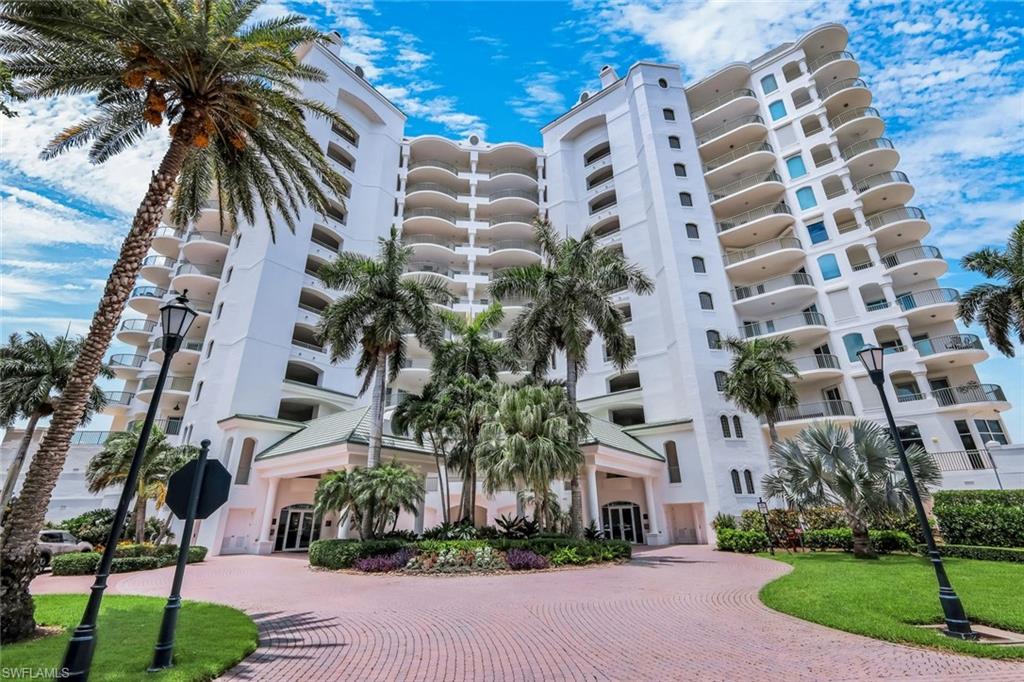 4811 Island Pond CT # 302