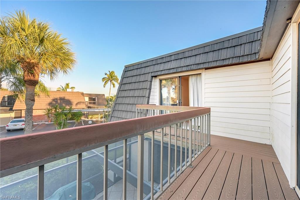 185 Lake Point LN # 8B