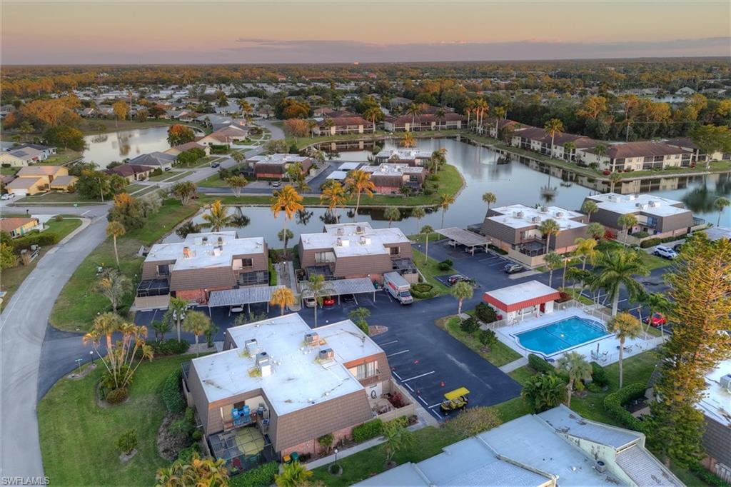 185 Lake Point LN # 8B