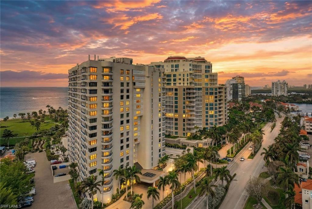 4451 Gulf Shore BLVD N # 406