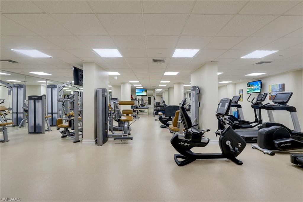 4451 Gulf Shore BLVD N # 406