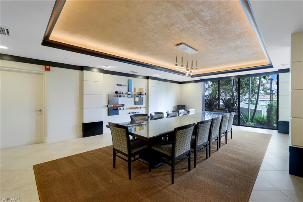 4451 Gulf Shore BLVD N # 406