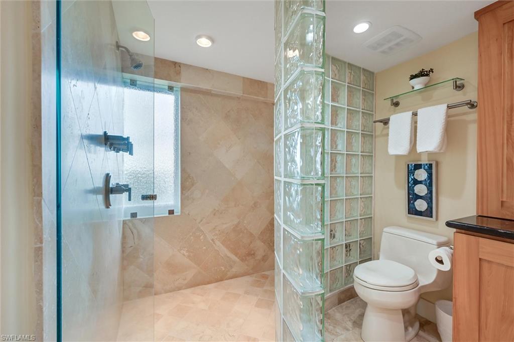 1275 GULF SHORE BLVD N 601 & 602